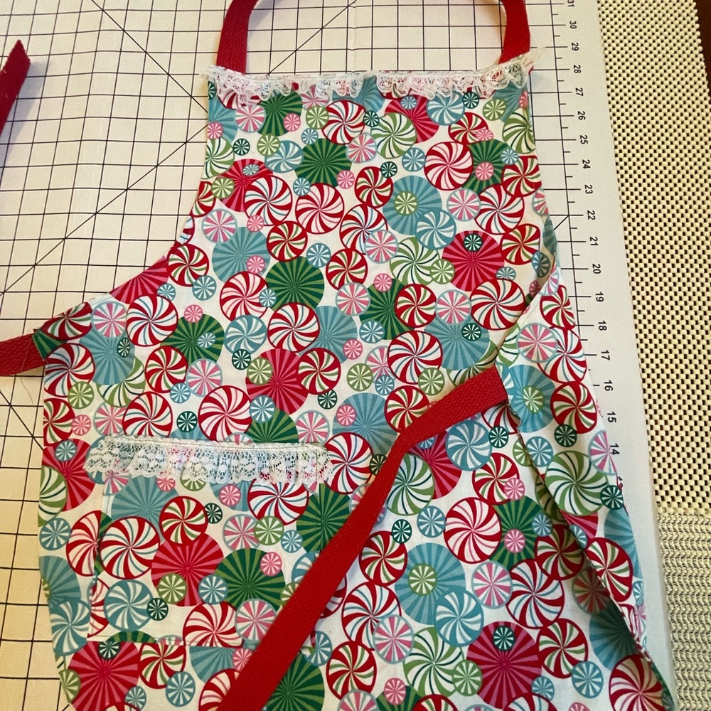 Aprons for children; Holiday themed. Home sewn!